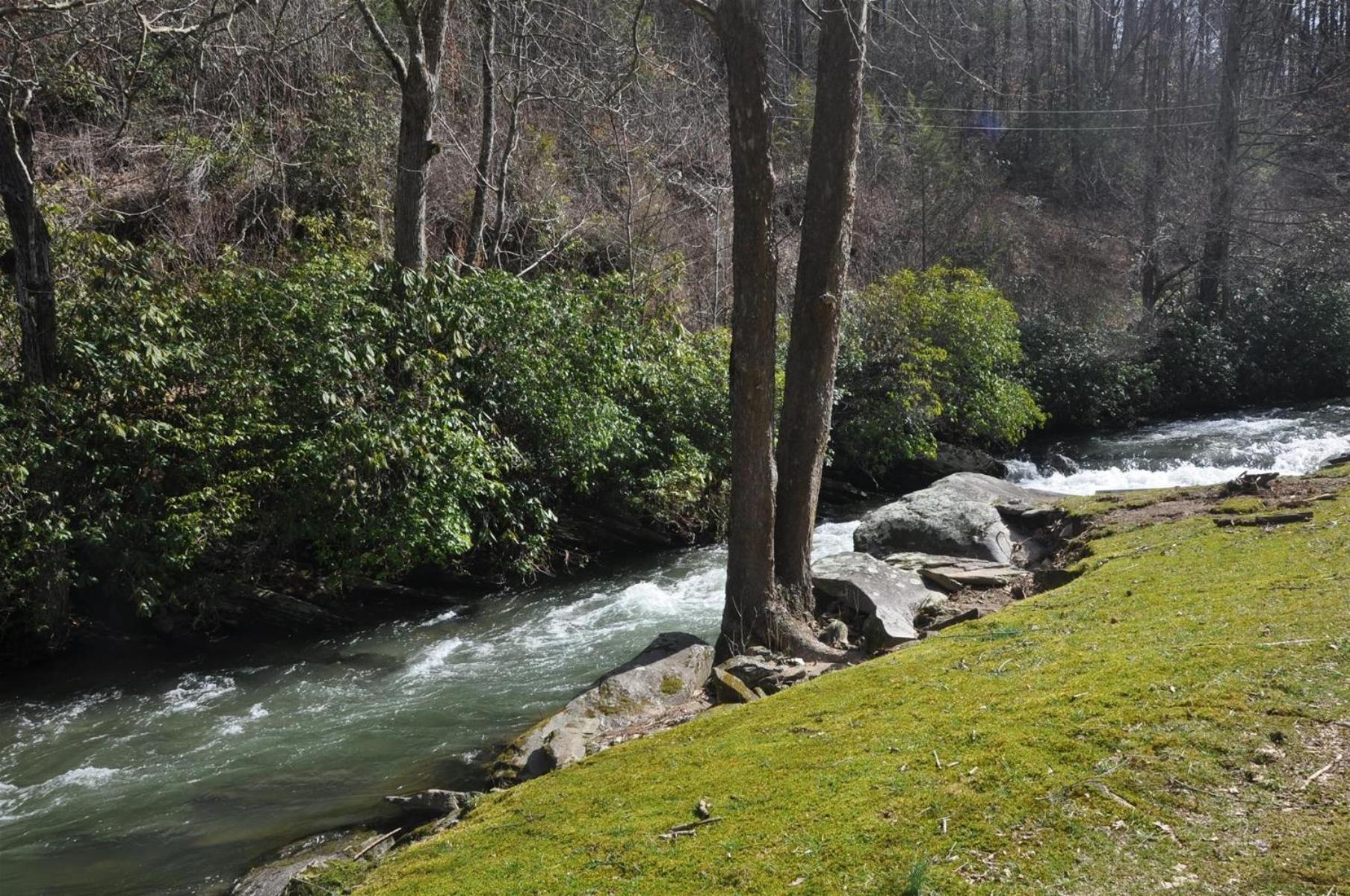 Waterfall Hideaway Bryson City Exteriör bild