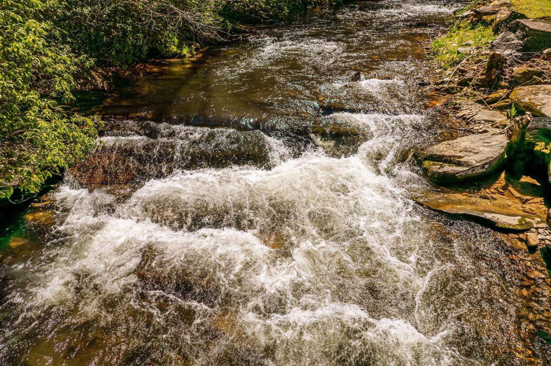 Waterfall Hideaway Bryson City Exteriör bild