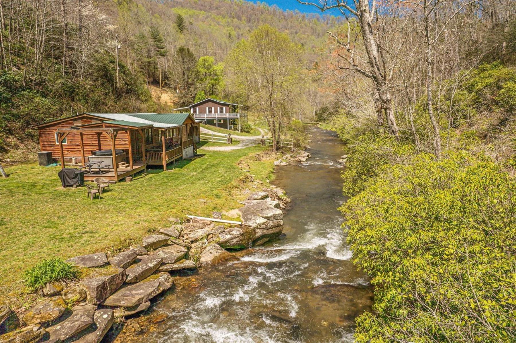 Waterfall Hideaway Bryson City Exteriör bild